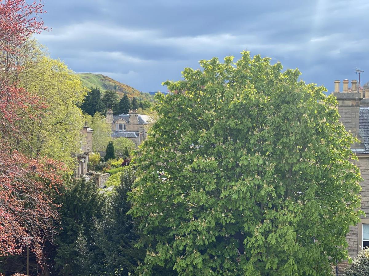 Claremont House Bed & Breakfast Edinburgh Bagian luar foto